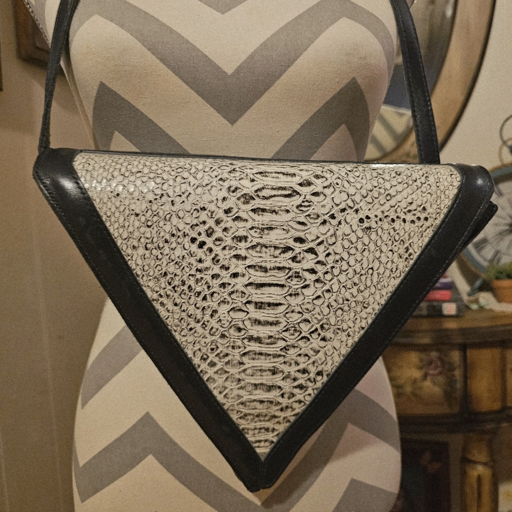 Roberto Vascon Bag - 1980s Vintage - Leather + Snakeskin Print - Triangular - Picture 3 of 9